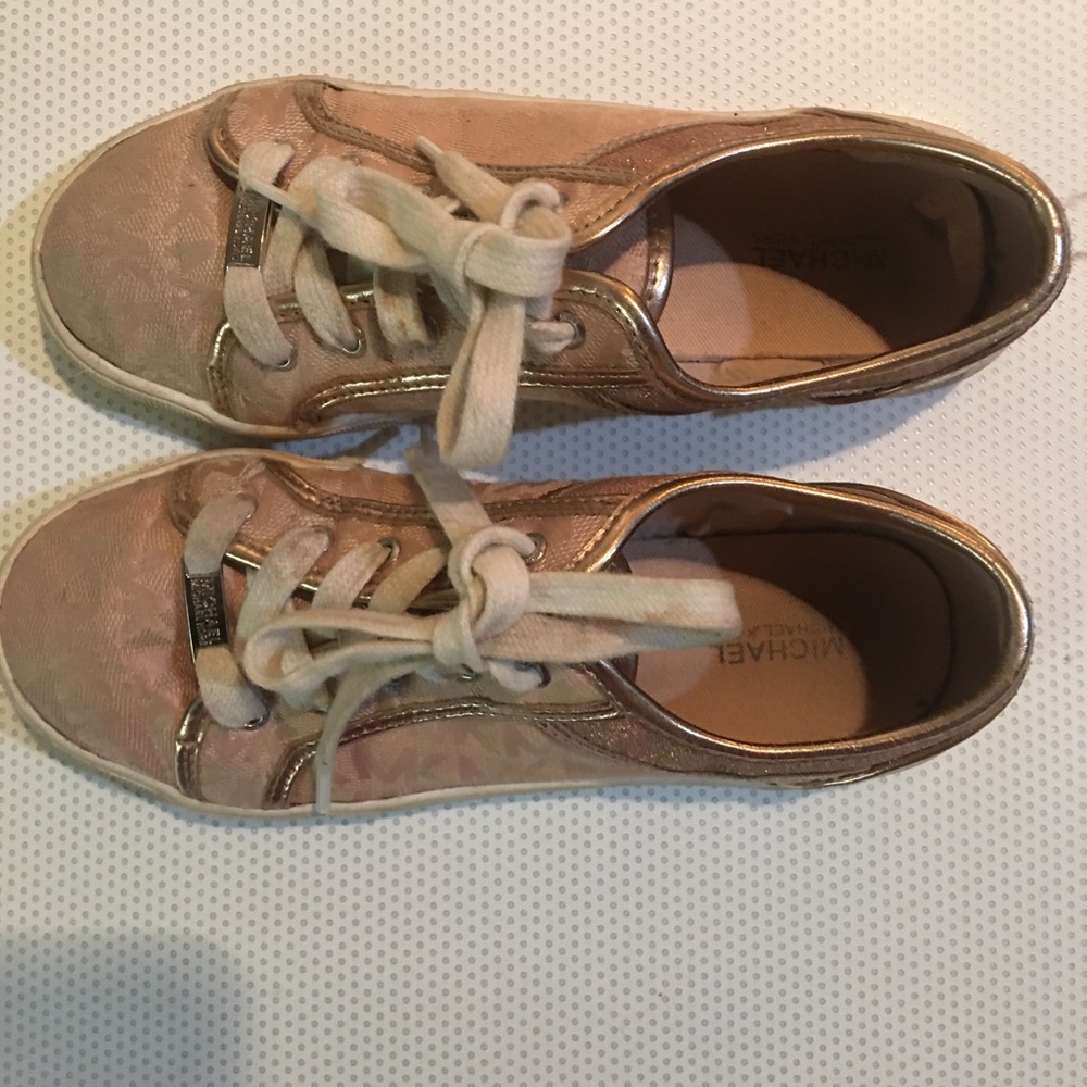 Michael Kors Sneakers Size 2.5 (little Girl)